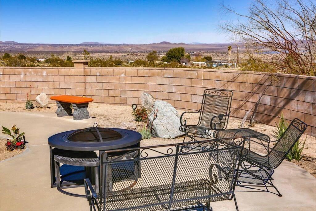 Breathtaking Roadrunner Heights Holiday home Joshua Tree