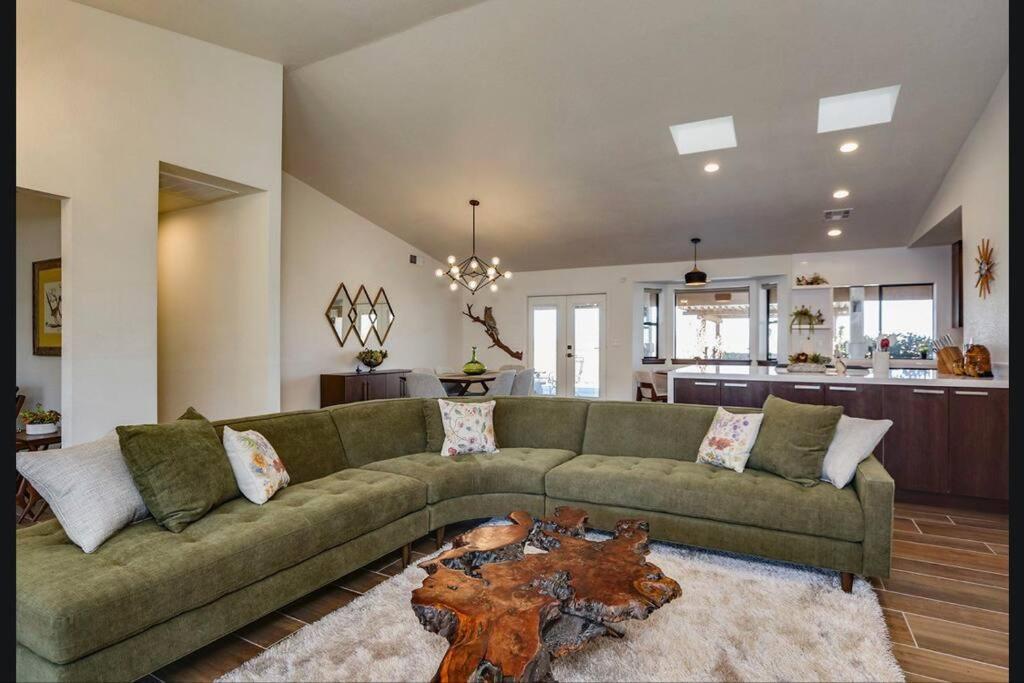 Breathtaking Roadrunner Heights Holiday home Joshua Tree